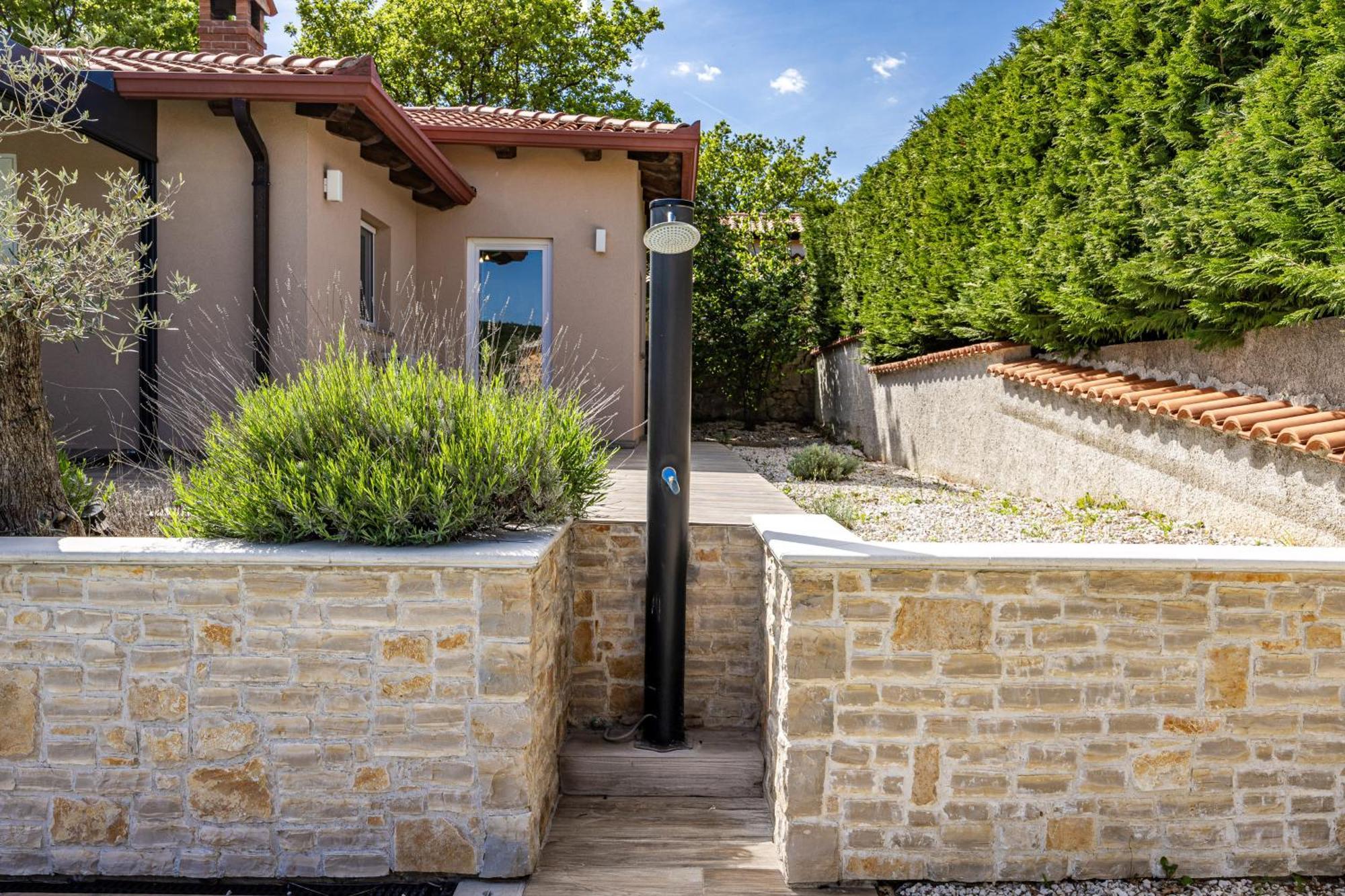 Krasna Kuca Villa Labin  Bagian luar foto